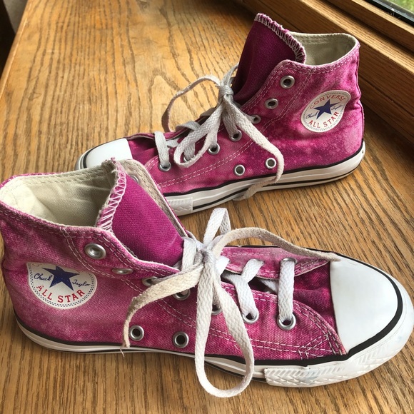 plum purple converse